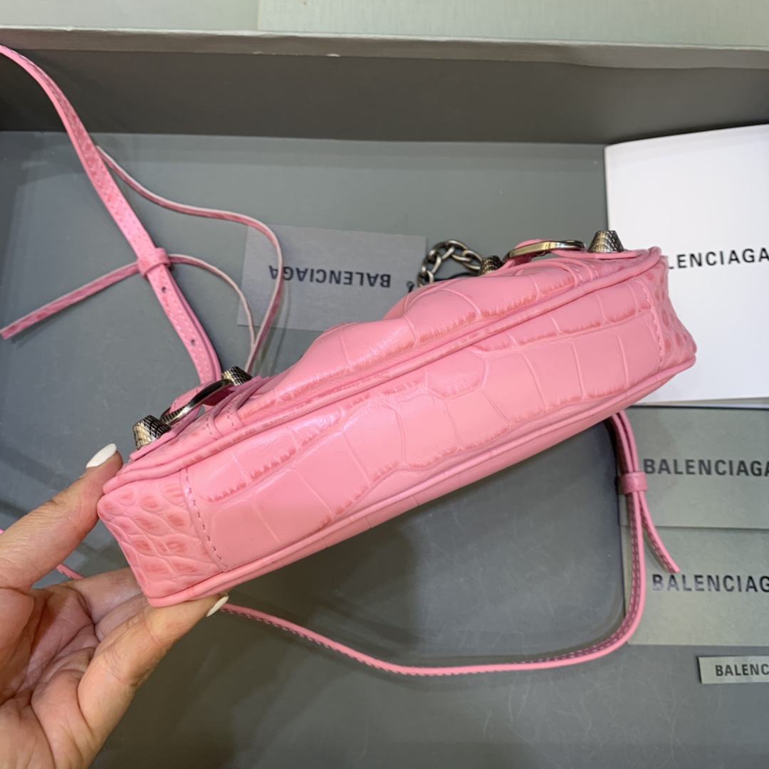 Balenciaga Le Cagole Mini Bag With Chain Crocodile Embossed Shoulder Bag Pink